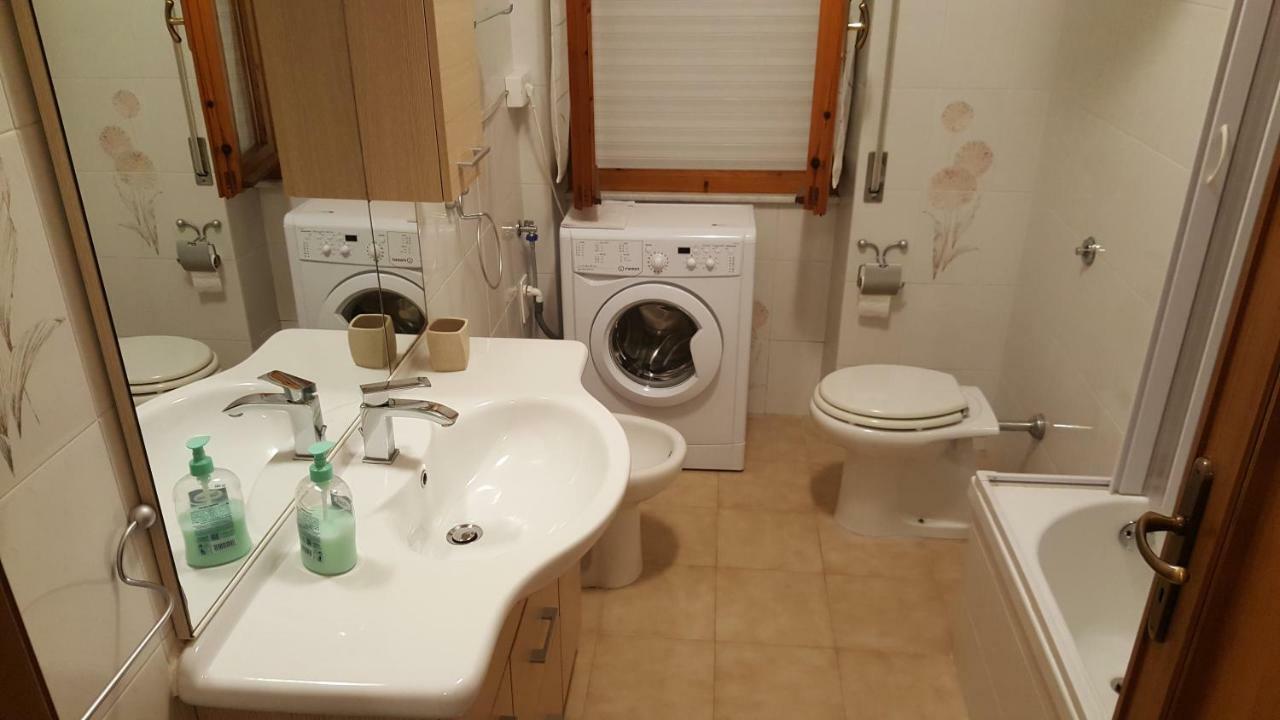 アルゲーロCasaaleアパートメント エクステリア 写真